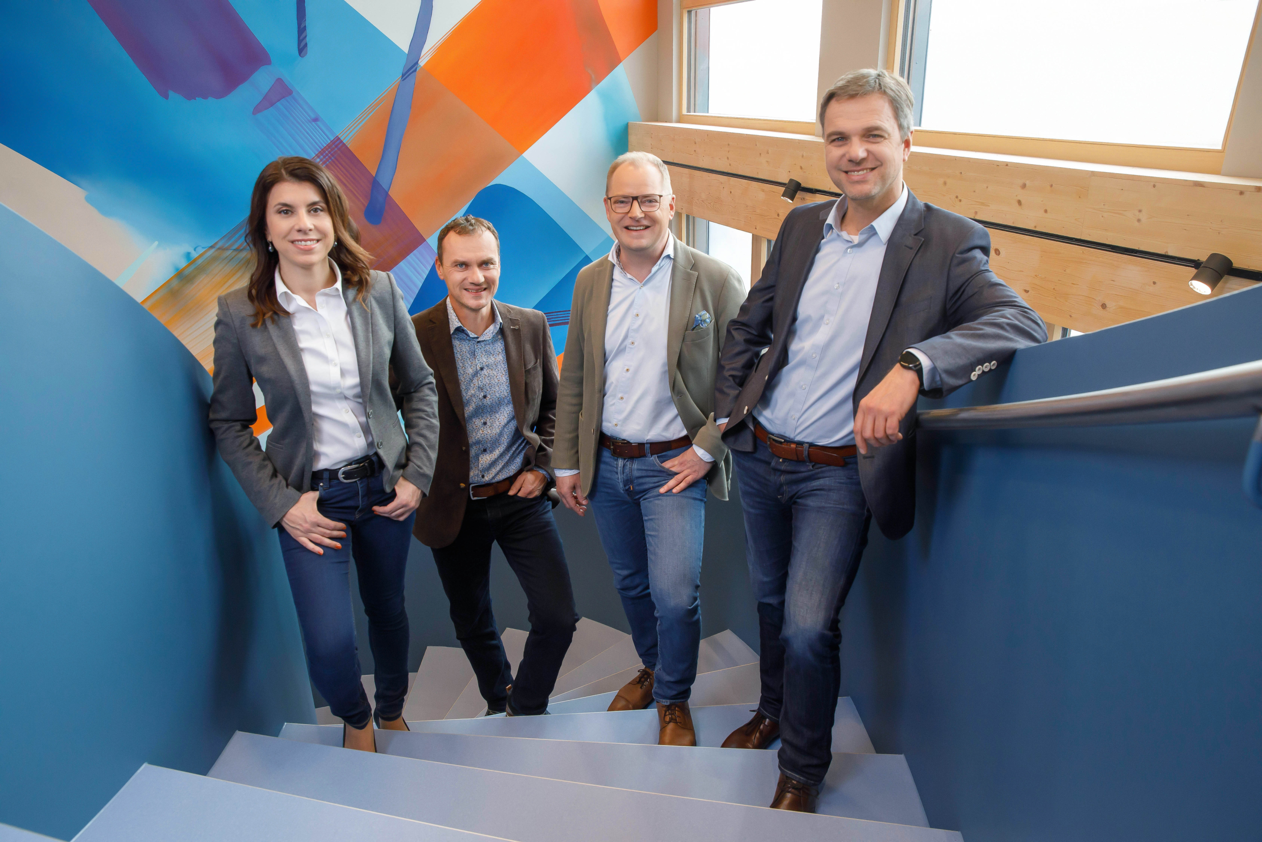 MIC-Geschäftsführung Geschäftsführung & Feature für MIC GmbH