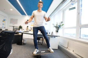 Runtastic Founder Gschwandtner im Büro 2019